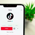 TikTok zablokowany w Rosji! Użytkownicy w niebezpieczeństwie?