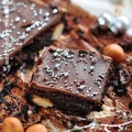 BROWNIE Z MAKIEM I MARCEPANEM