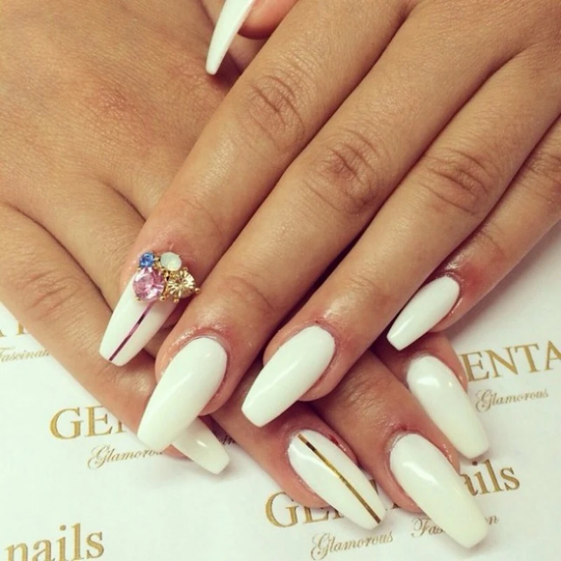 Piękny elegancki manicure