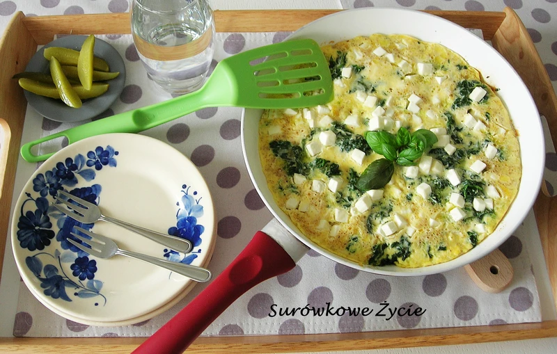 Omlet ze szpinakiem i fetą- pycha obiad na szybko
