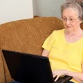 2 przelewy w październiku dla ponad miliona seniorów! ZUS wyjaśnia zmienione zasady i przypomina harmonogram