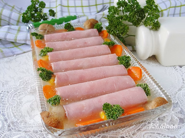 Roladki z szynki w galaretce