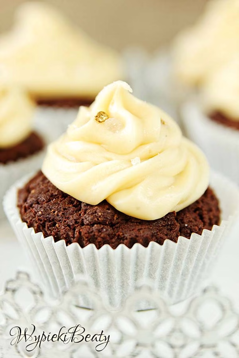 Babeczki brownie z solonym karmelem