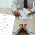 Nowe świadectwa pracy od 23 maja! Sprawdź, jak wyglądają i co zawierają
