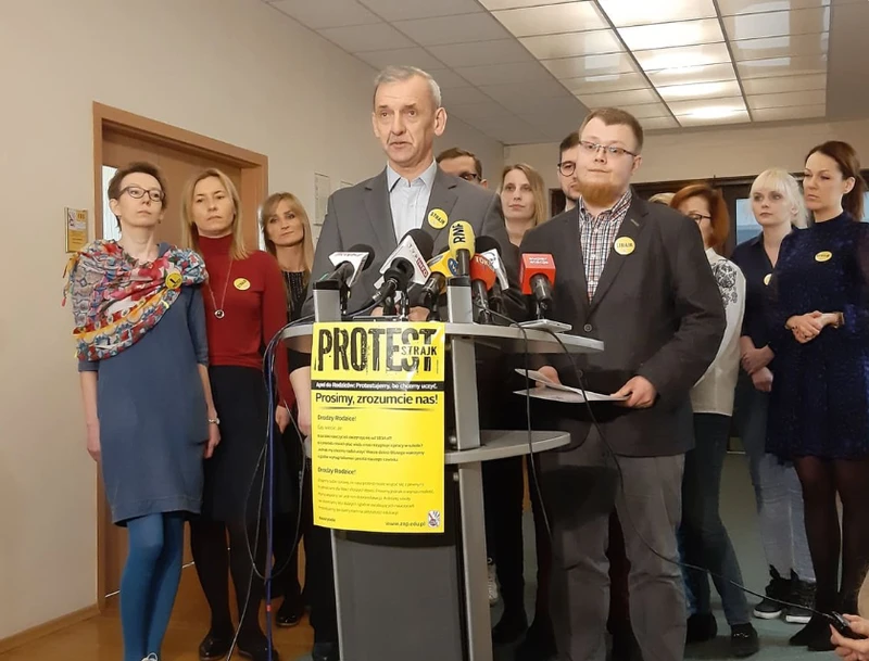 Powraca STRAJK NAUCZYCIELI! Znamy dokładną datę rozpoczęcia