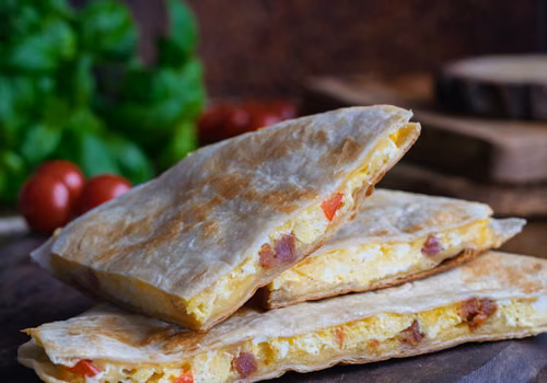 Quesadilla z jajecznicą