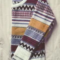 kolorowy sweter