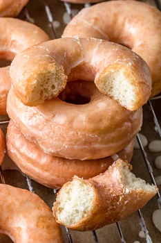 Puszyste donuty (6 składników)