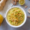 Hummus z musztardą i dymką