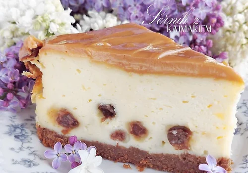 sernik z polewą kajmakową