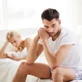 Poznaj zachowania, które mówią, że twój partner jest nieszczęśliwy. I nie musi tu chodzić o ciebie