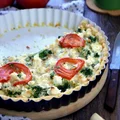 Tarta z brokułem i serem feta