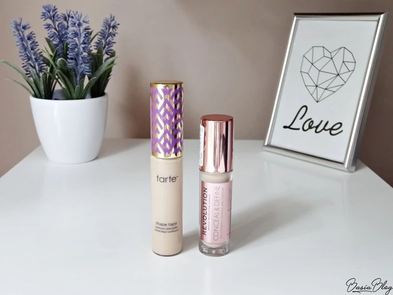 Korektor Tarte Shape Tape vs. Makeup Revolution Conceal&Define - porównanie
