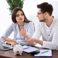 „Jesteśmy po rozwodzie, ale nie mamy podzielonego majątku – co dalej?” – pisze Agata [LIST]