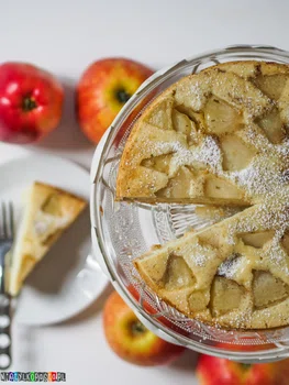 Biszkopt z jabłkami - wersja odwracana