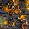 Suszone pomarańcze, cytryny, mandarynki i limonki