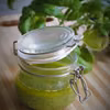 Pesto z bazylii (Keto, Paleo, LowCarb, bez nabiału)