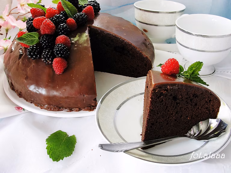Ciasto czekoladowo adwokatowe z ganache