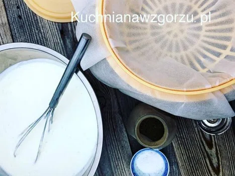 Kremowy serek na bazie jogurtu - super prosty przepis !