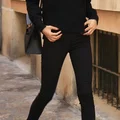 Cały czarny outfit