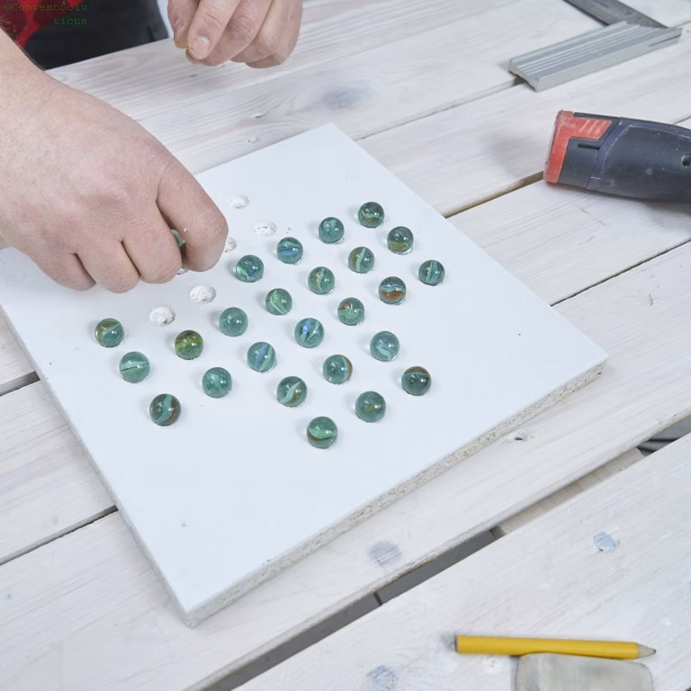 Ozdobna gra w kulki typu DIY do wykonania własnoręcznie