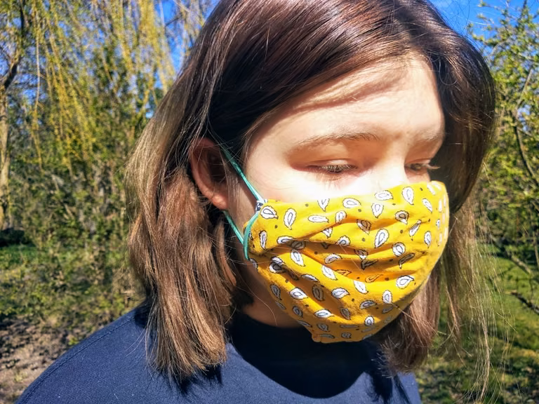 Jak zrobić maseczkę ochronną bez szycia