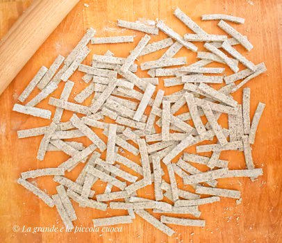Domowy makaron gryczany "Pizzoccheri"