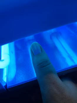 Jakie są największe mity dotyczące manicure hybrydowego?
