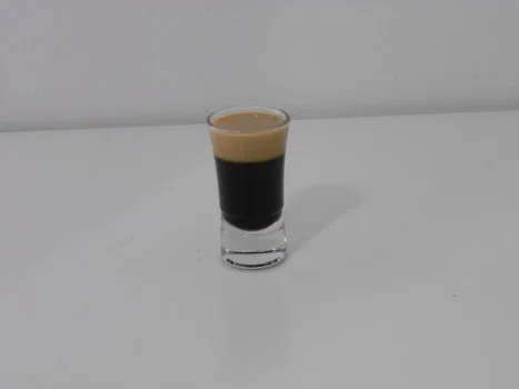 Przepis na Drink Baby Guinness 