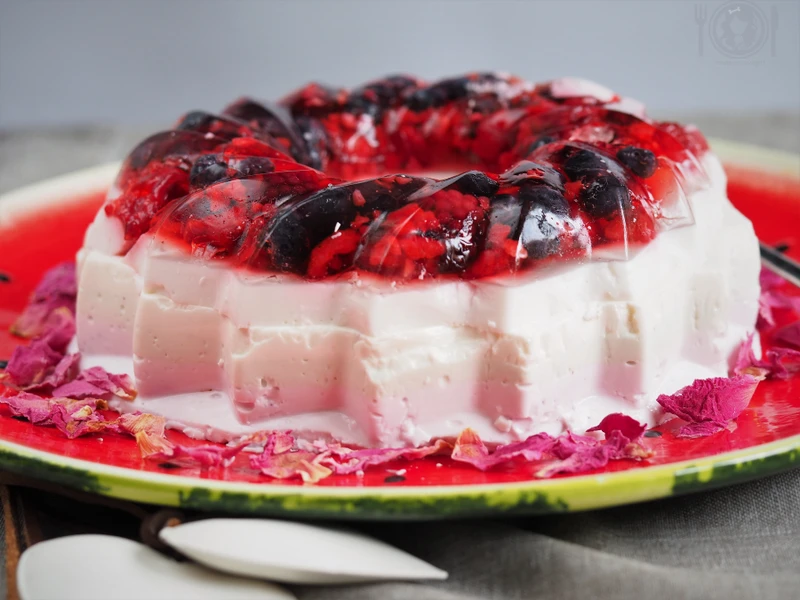 Keto śmietanowiec (Paleo, LowCarb, bez nabiału) - moderncavegirl.pl