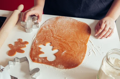 Co dodać do ciasta, by pierniczki miękły szybciej?