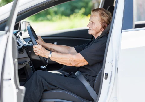 Dodatkowe badania lekarskie dla wszystkich kierowców! Zmiany w prawie jazdy 2024 nie tylko dla seniorów