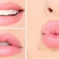 Naturalny kolor na ustach