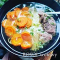 Rosół wołowy z makaronem
