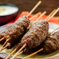 KOFTA KEBAB CZYLI MIĘSO NA PATYKU