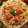 Pizza z owocami