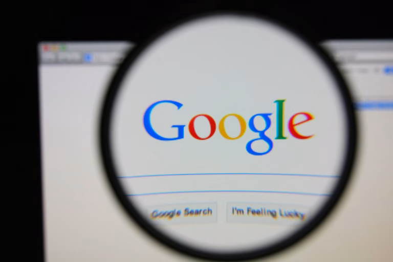 Zaskocz znajomych trikiem w google!