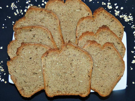 Pyszny chleb pszenno - orkiszowy na drożdżach