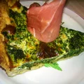 Quiche ze szpinakiem i serem feta
