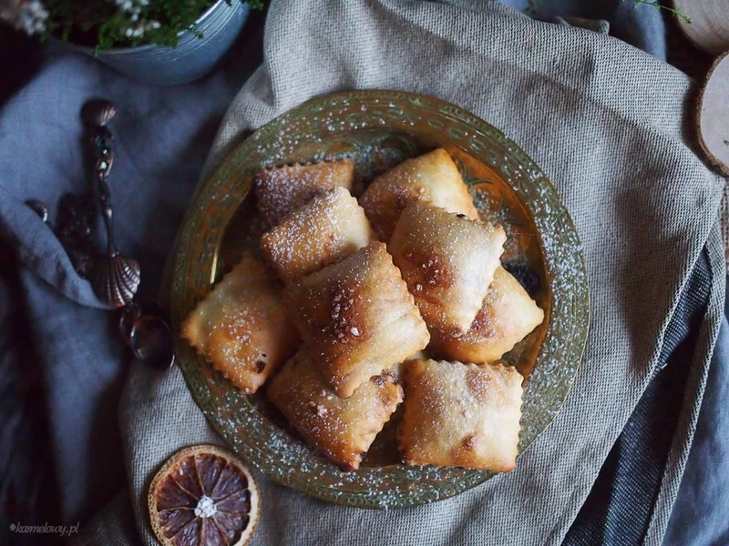 Pieczone ravioli z czekoladą