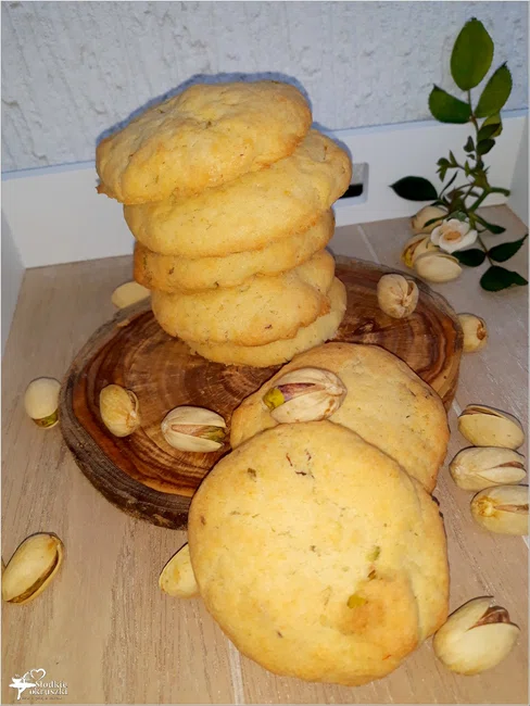 Waniliowe ciasteczka z pistacjami
