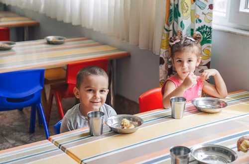 Nowe przepisy w przedszkolach i żłobkach? Dzieci na specjalnych dietach mogą otrzymać wsparcie!