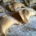 Ciasto na pierogi z mąki żytniej i maślanki- bez jajka