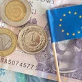 Zagrożone 800 plus i renta wdowia oraz inne dodatki!  Unijna "procedura deficytu" niesie cięcia socjalne!