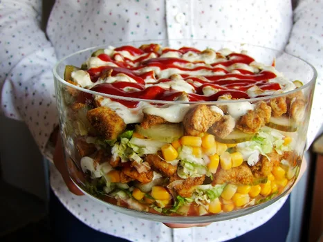 sałatka gyros