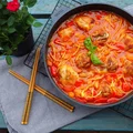 PIECZONE PODUDZIA W SOSIE SŁODKO-KWAŚNYM