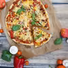 Pizza na bogato – domowa pizza na dużą blachę