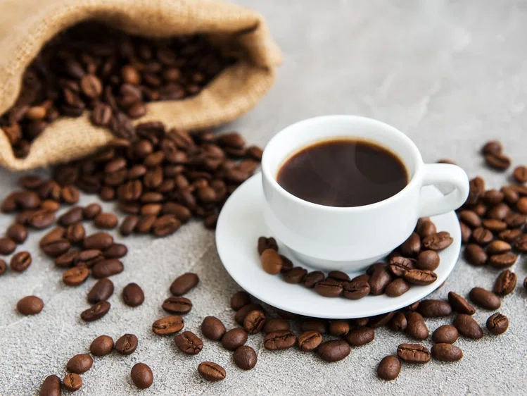 Zdjęcie Przedawkowanie kawy - jakie ma objawy? Sprawdź, czy nie musisz odstawić kofeiny! #2