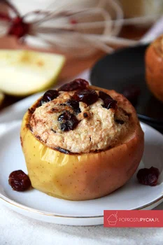 Fit pieczone jabłko z nadzieniem
