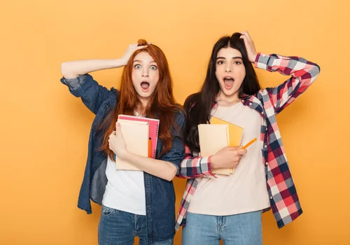 Oto kandydaci na Młodzieżowe Słowo Roku 2025. Właśnie ruszyło głosowanie!